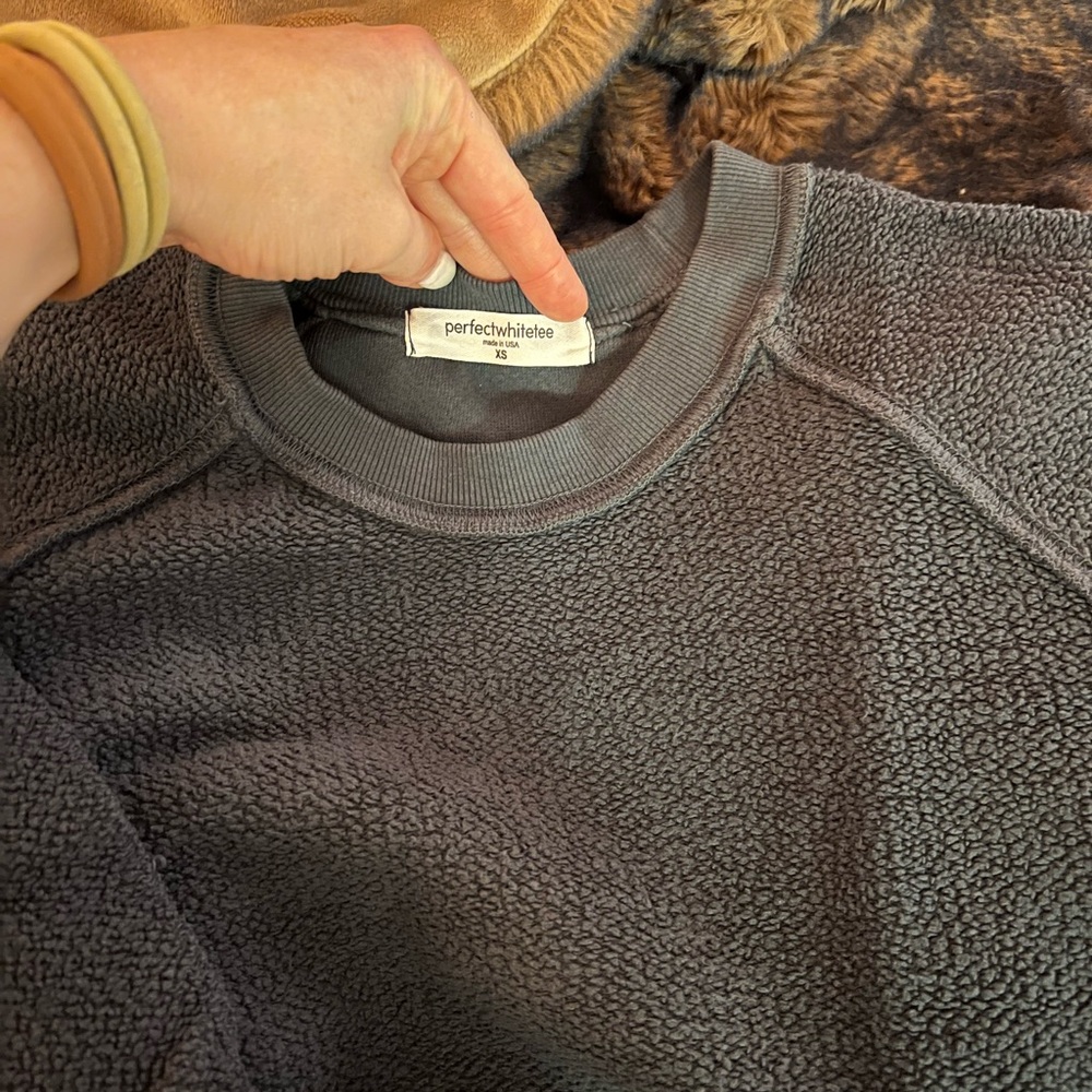 NWOT Perfectwhitetee Sweatshirt XS